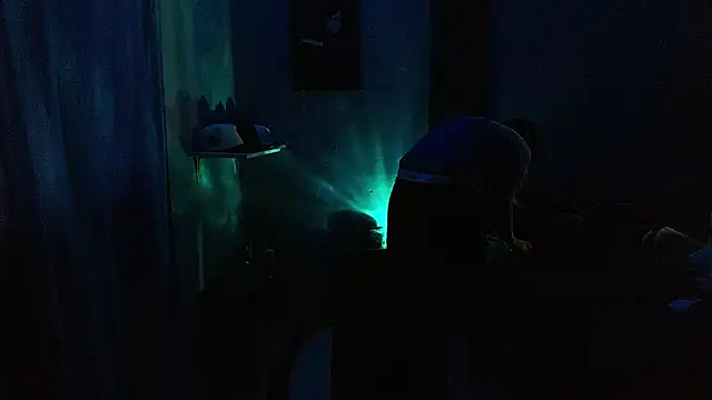 Mr_yisuzz – Naživo XXX chat