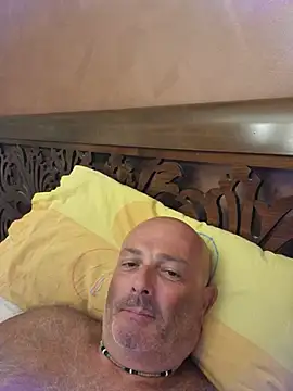 Alexis_Bull Adlı Modelin Canlı XXX Sohbeti