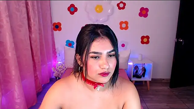 Sami-Queen's Live XXX Chat