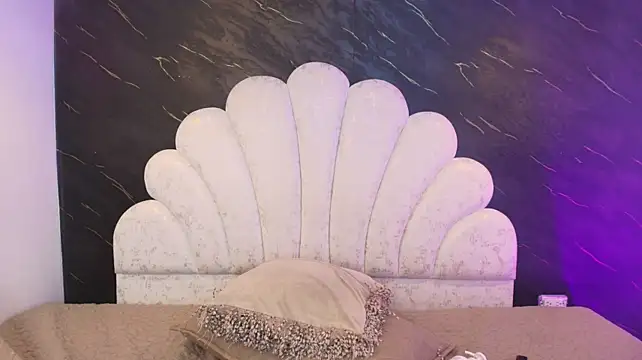 _MiaBrown_ লাইভ XXX চ্যাট