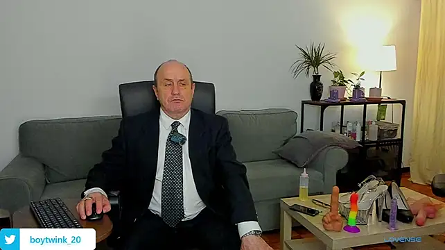 Chat XXX en directo de masterboy50