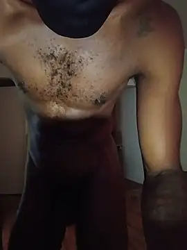 MaskedUpHairy's Webcam Show