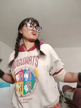Živý XXX chat Emily-7