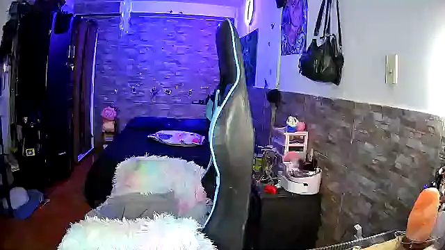 Chat XXX en directo de AngelaQueen_