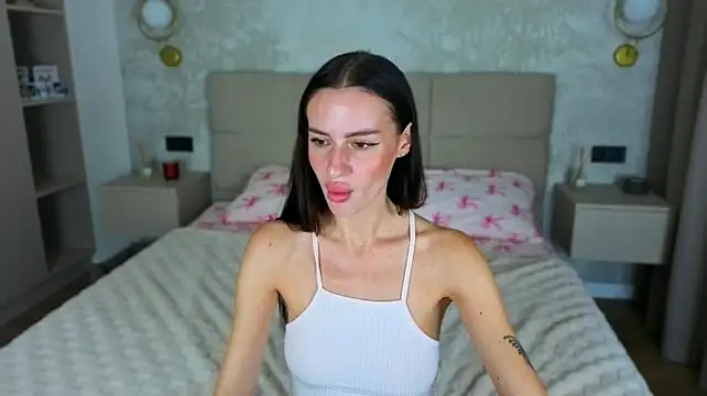 Snow_WhiteeeX Adlı Modelin Canlı XXX Sohbeti