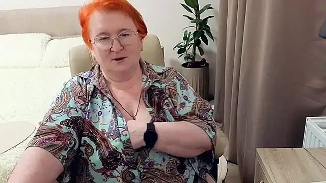 leiamillersonn élő XXX-chatje