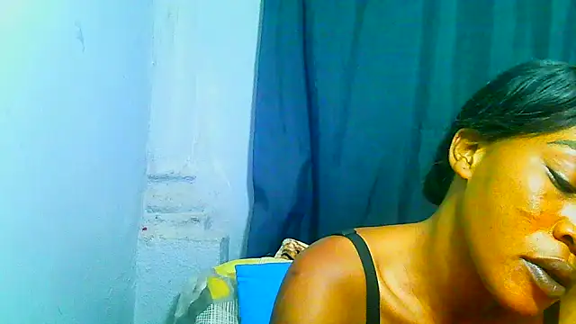 XXX chat uživo modela freaky_naughty