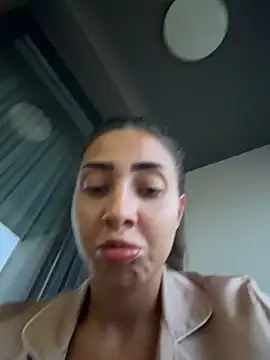 BonyBon29 XXX чат на живо