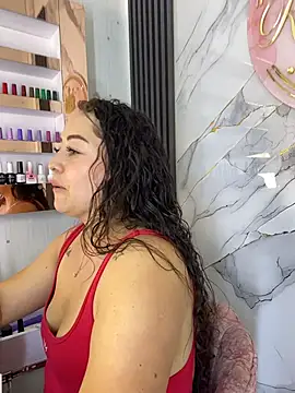 Chat +18 de Nails_Lucia ao vivo