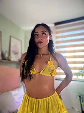 isabella-rouse's Live XXX Chat