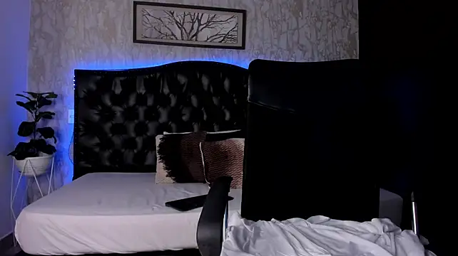 Chat XXX Live MaxCruz_