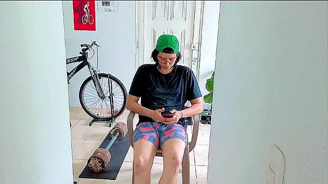 Czat XXX na żywo – Andy_gray