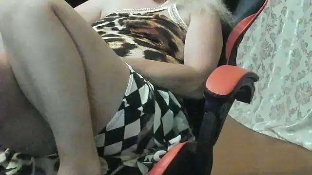 Chat +18 de KittyMur ao vivo