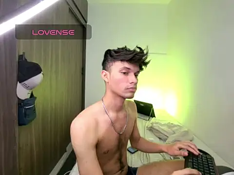 AlexxxGod লাইভ XXX চ্যাট