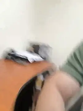 Chat XXX en directo de Officeb0y