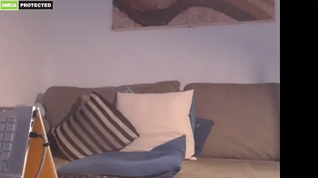 XXX chat uživo modela bluedae1
