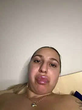 xLexi Live XXX-Chat