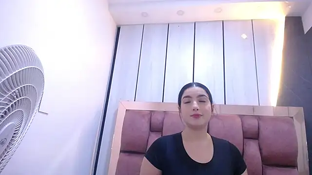 majo_rosee_ Chat XXX live