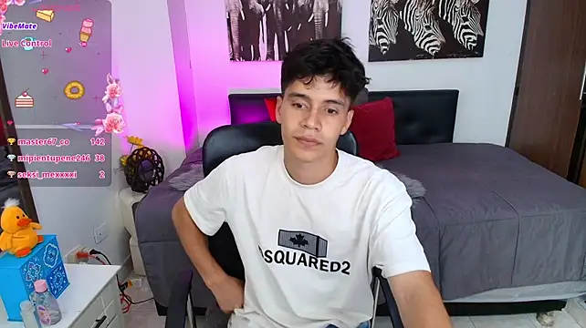 Jacob5_ Live XXX Chat