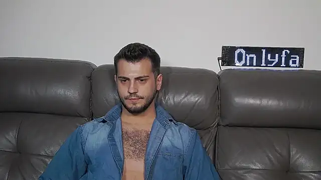 CrazyDom1 Live XXX-chat