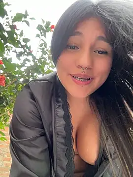 Emily_Gomezz – Naživo XXX chat