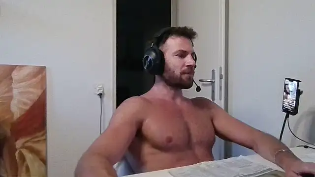 alpha-hunk Adlı Modelin Canlı XXX Sohbeti