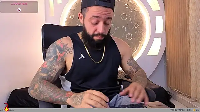 Mister_venom1 网络视讯表演