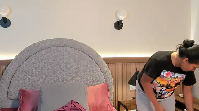 Chat +18 de yeikafoxy ao vivo