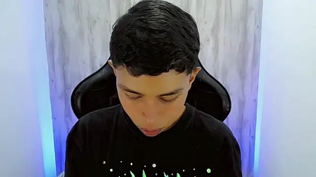 Živý XXX chat JeifMoon_