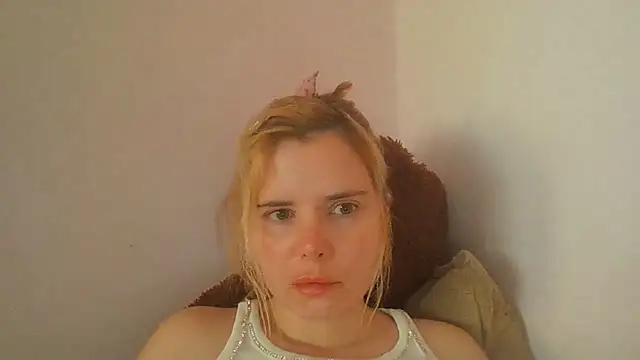 Chatroom XXX en direct de HornyElena