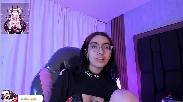Živý XXX chat Molly_A