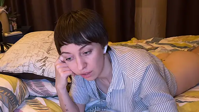 Онлайн чат XXX daniellia_