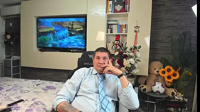 Chatroom XXX en direct de SpartacusDaddy48