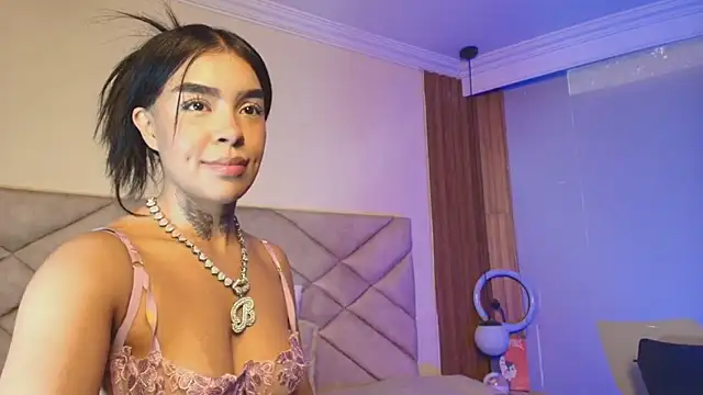 Chat +18 de Bratz_x ao vivo