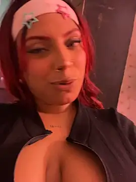 Chat XXX ao vivo de GiaRedd