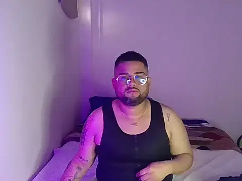 צ'אט XXX בשידור חי של GABRIELGARCIA1313