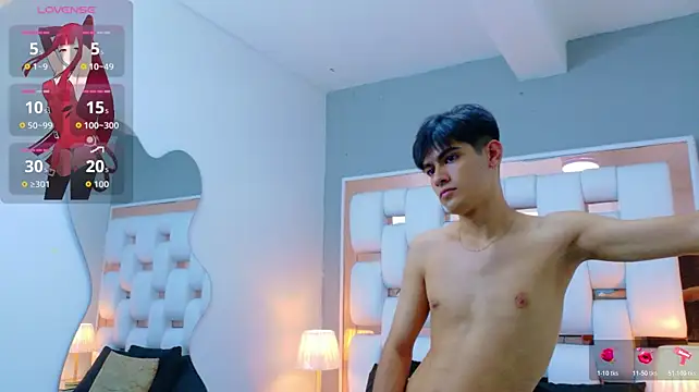 TaylerCruz live XXX chat