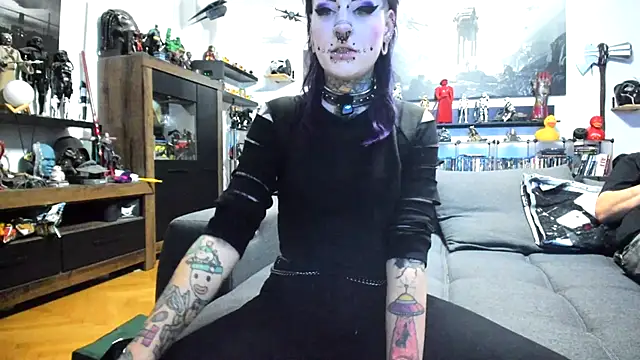 โชว์เว็บแคมของ Purple_Coffin666