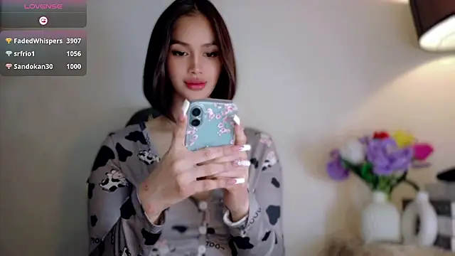 Anna_HollyDoll: вебкам-шоу