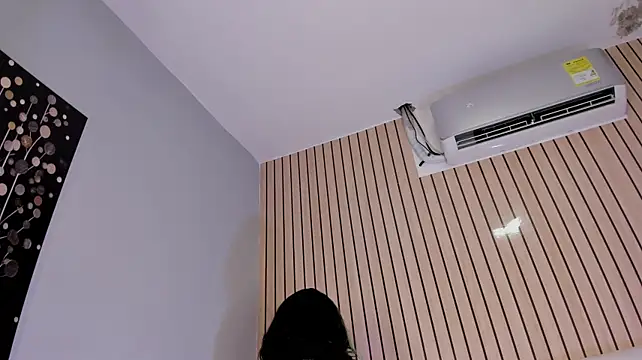 DinahCarter Adlı Modelin Canlı XXX Sohbeti
