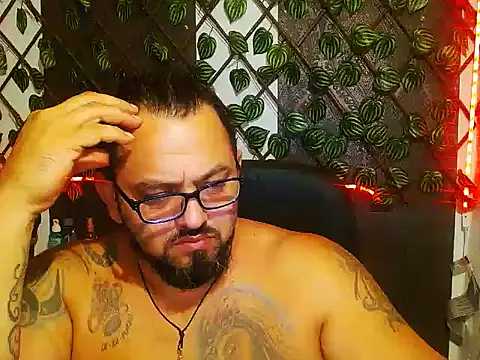 mr_wolf46: απευθείας συνομιλία ΧΧΧ
