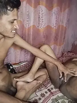 Онлайн чат XXX Priankaboudi
