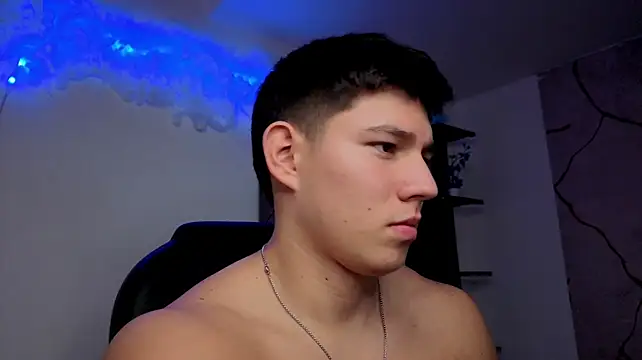JamesCr_ 在線直播表演