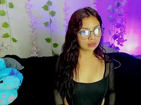 Chat XXX en directo de emily_candyyyy