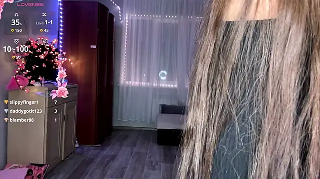 دردشة StephaniCute الجنسية المباشرة