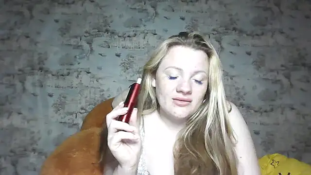 XXX chat uživo modela Eveline_May