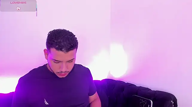 Axel_grey_ live XXX chat
