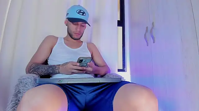 Chat +18 de Angel_Boos ao vivo