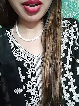 دردشة Noor_Darliing الجنسية المباشرة