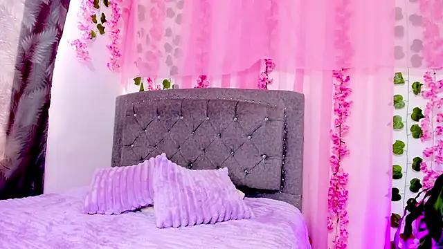 Zara47sweet's Live XXX Chat